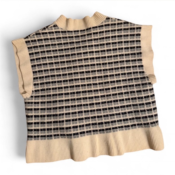 Aritzia Babaton Plaid Knit Sweater Vest 100% Merino Wool - Picture 6 of 6